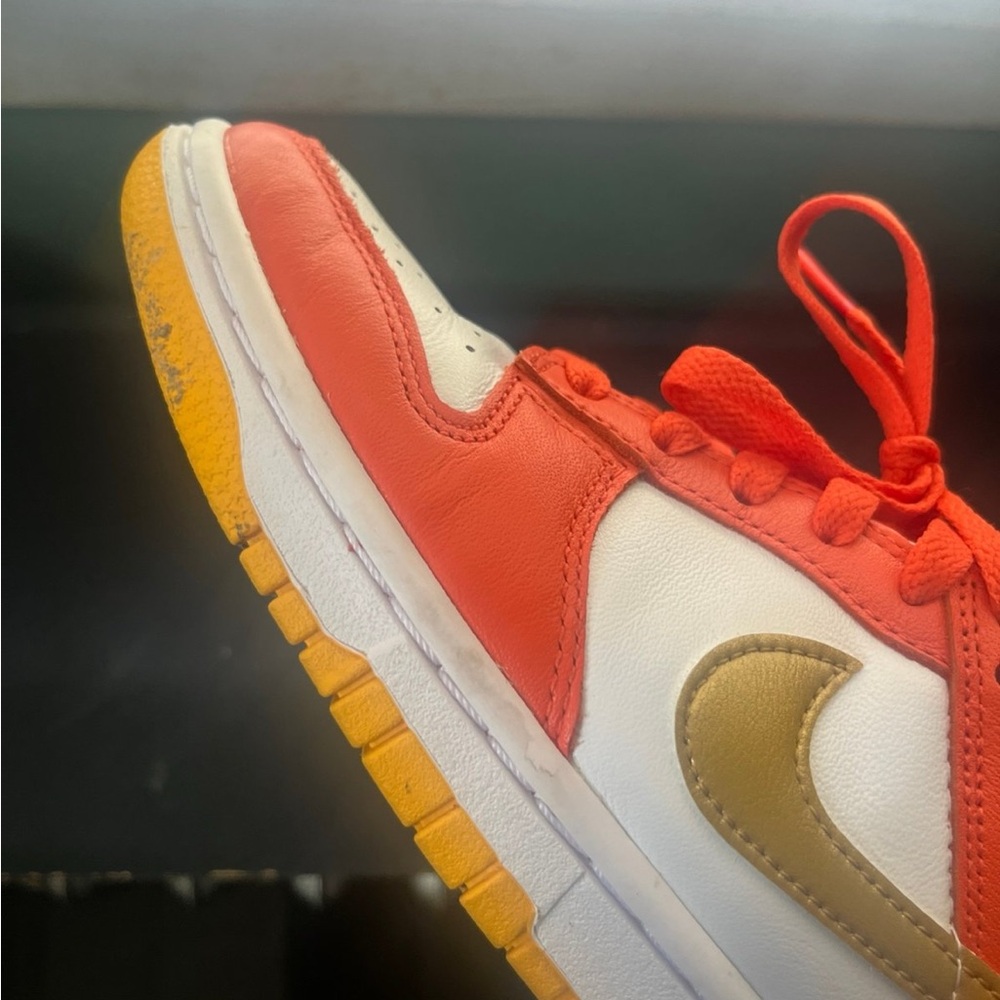 Nike low dunk orange university gold size 8 - Picture 13 of 13